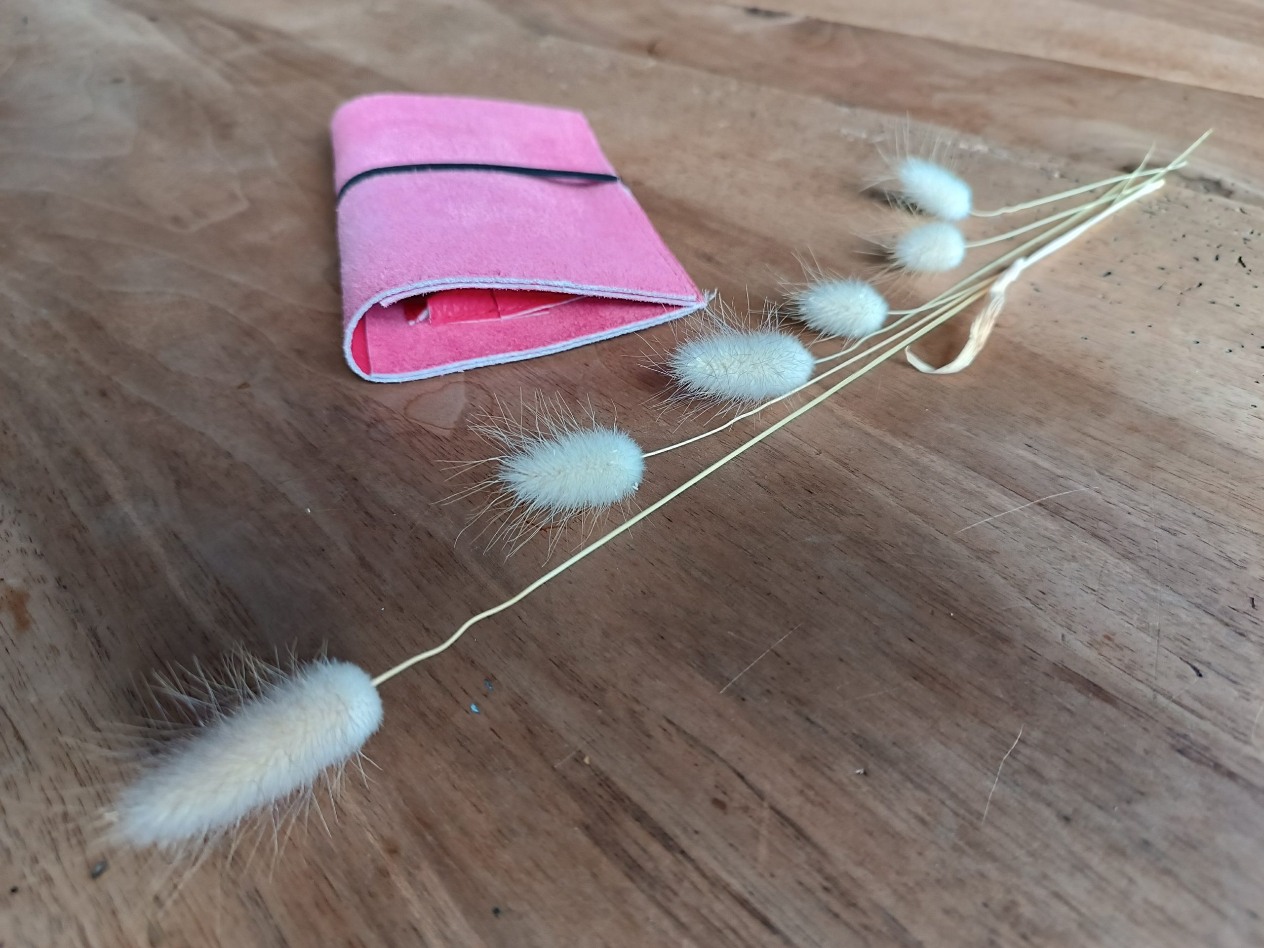 Blague à tabac en cuir upcyclé – Image 3