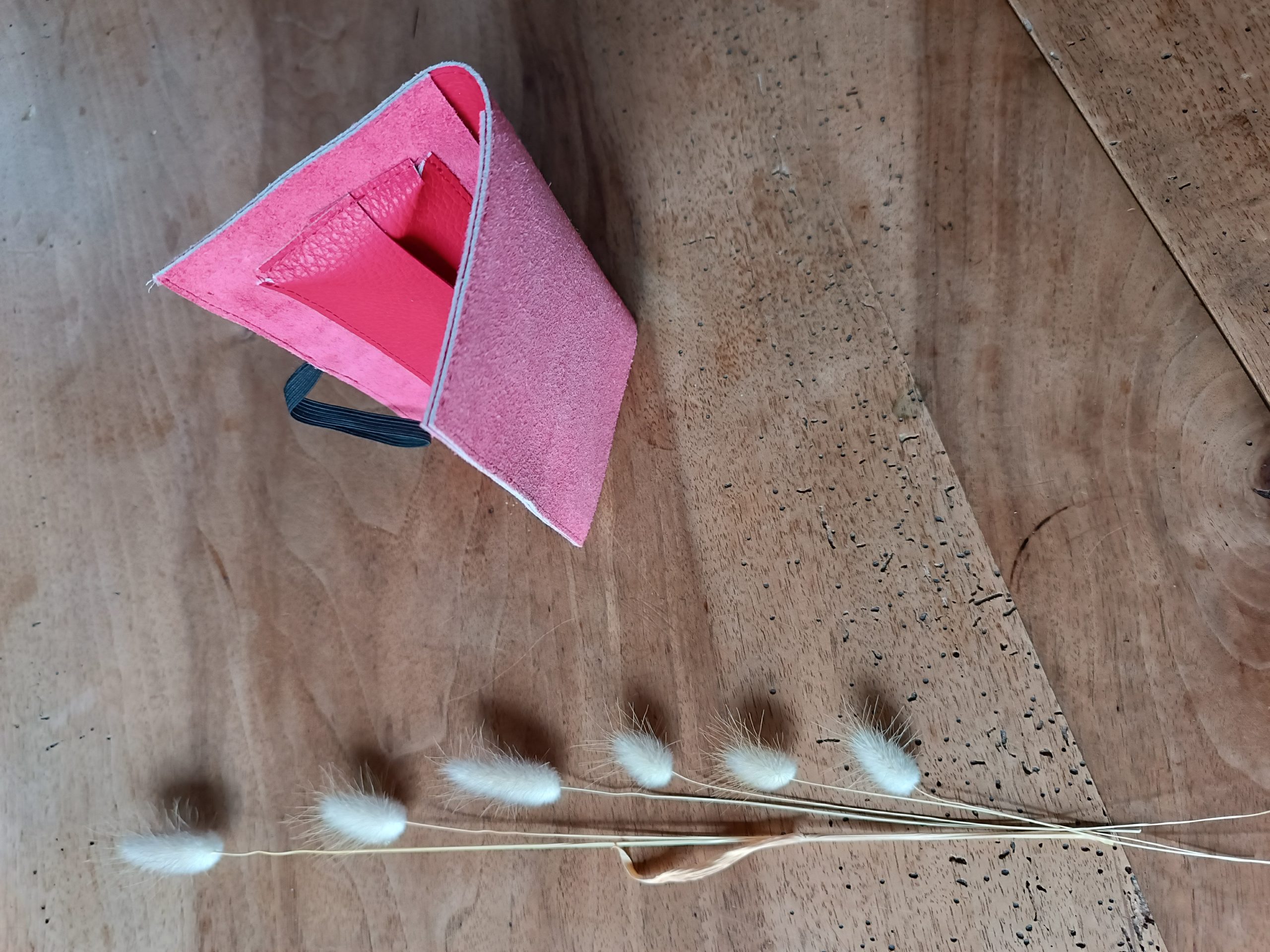 Blague à tabac en cuir upcyclé – Image 4