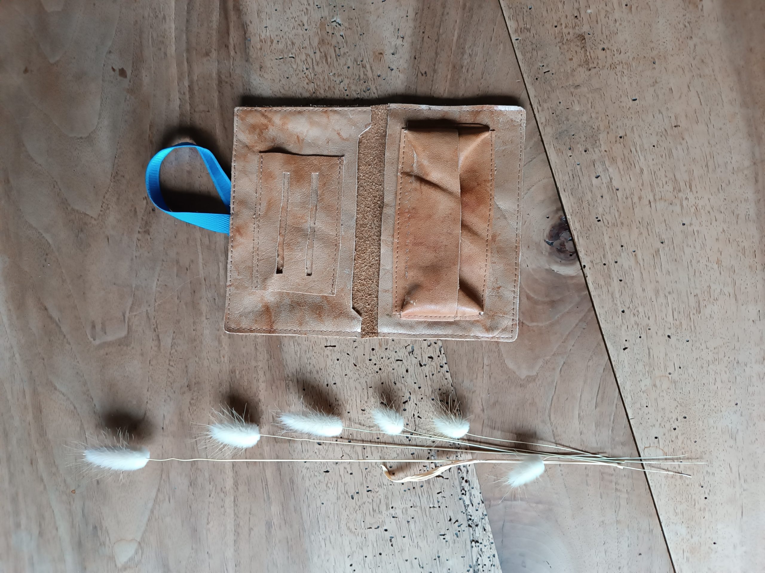 Blague à tabac upcycling et artisanale