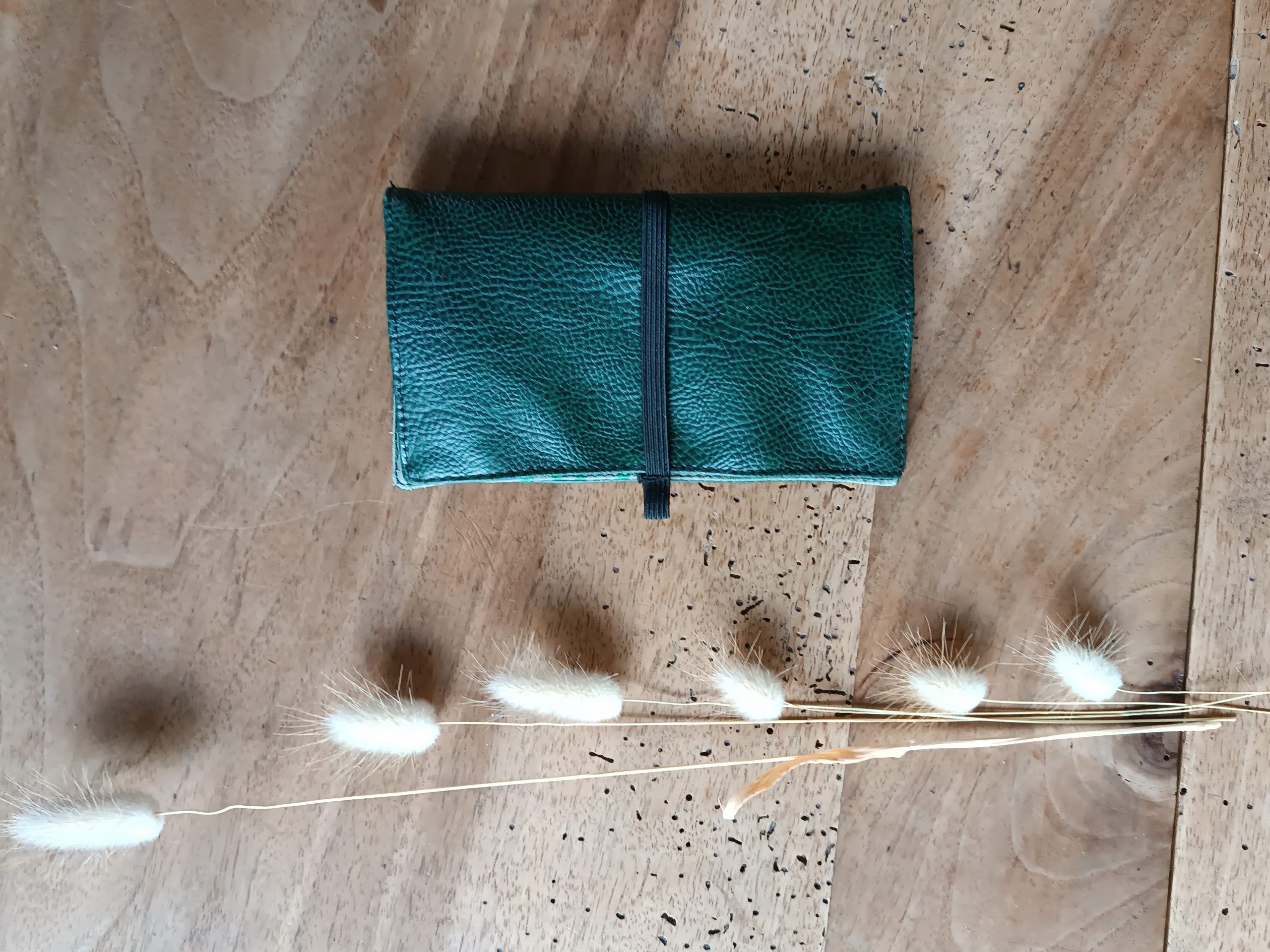 Blague à tabac en simili upcyclé – Image 2