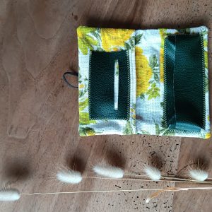 Blague à tabac en simili upcyclé