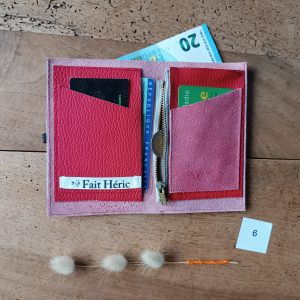 Portefeuille en cuir rouge