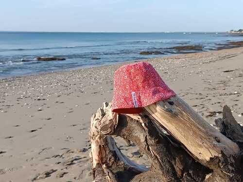 Bob réversible rouge upcyclé