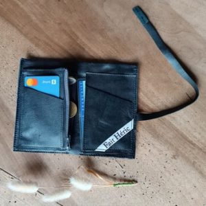 Portefeuille cuir noir upcyclé