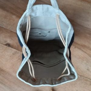 Sac seau lainage noir fil argenté