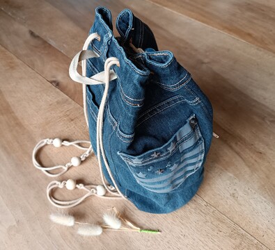 Sac seau en Jean's style américain