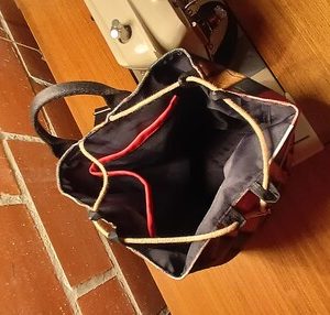 Sac seau bibliothèque artisanal