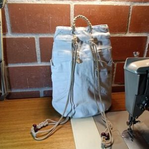 Sac seau blanc artisanal