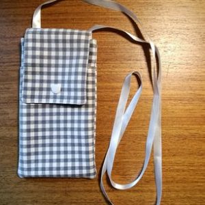 Pochette téléphone vichy upcyclée