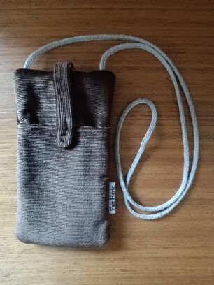 Pochette téléphone velours milleraies