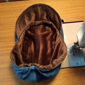 Casquette plate jeans artisanale